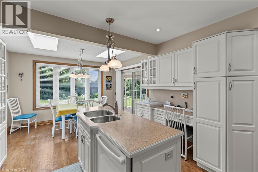 67 The Promenade Property Photo 14