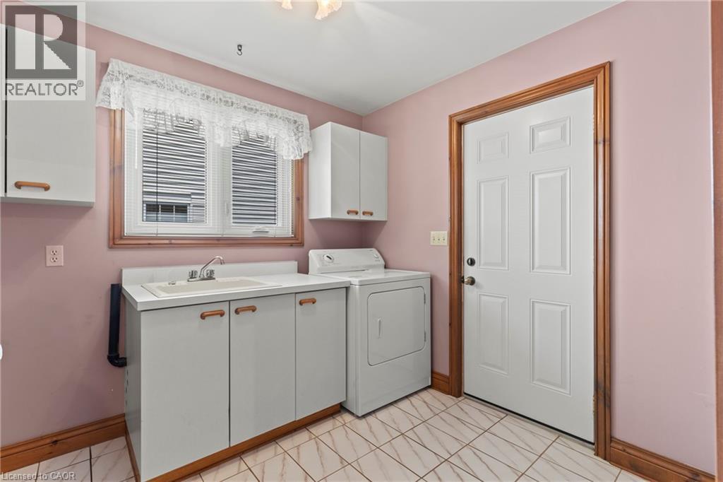 67 The Promenade Property Photo 16