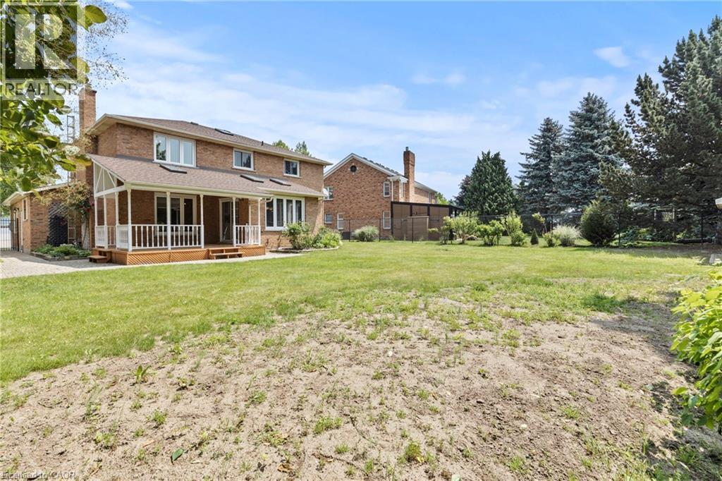 67 The Promenade Property Photo 28