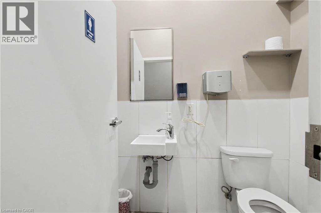 1352 South Service Road Unit# 3 Property Photo 25