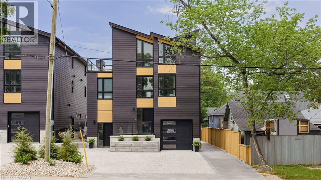 55 Centre Street Property Photo 1