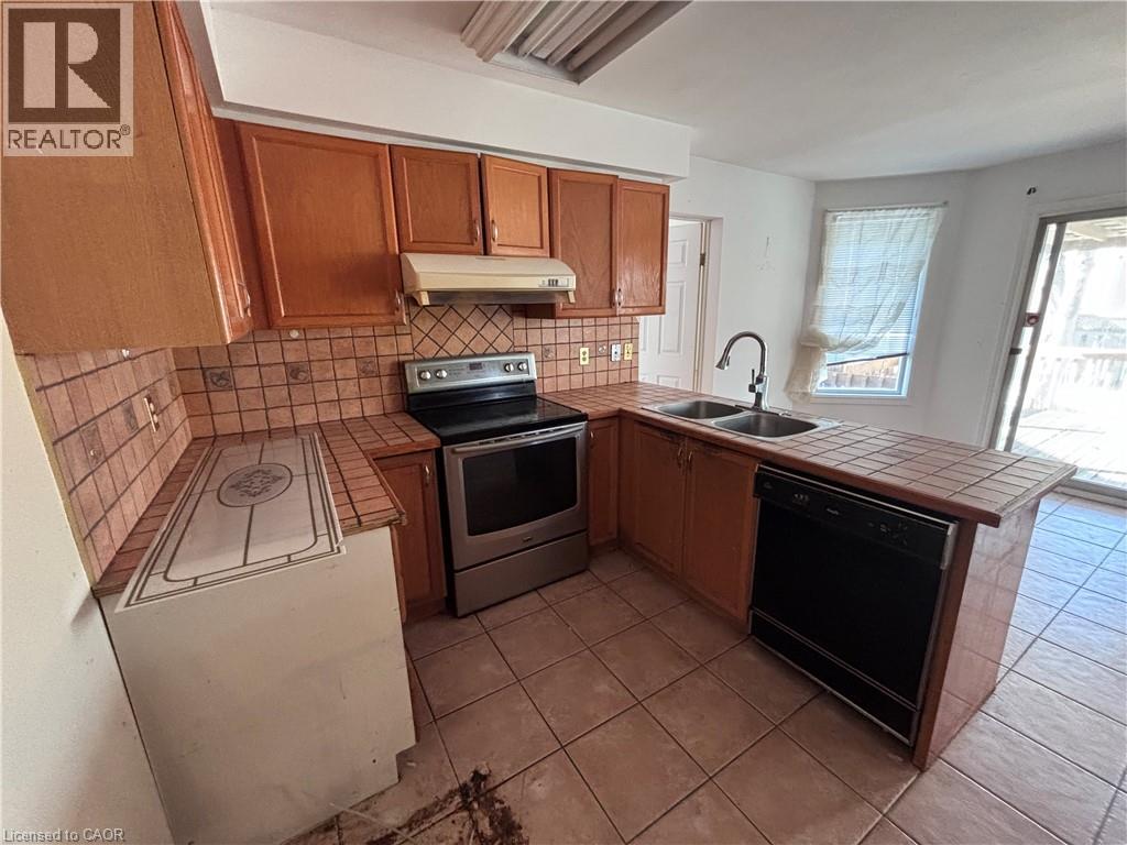 15 Strada Boulevard Property Photo 9