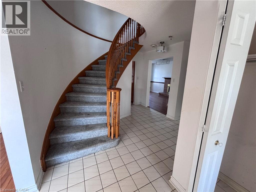 15 Strada Boulevard Property Photo 12