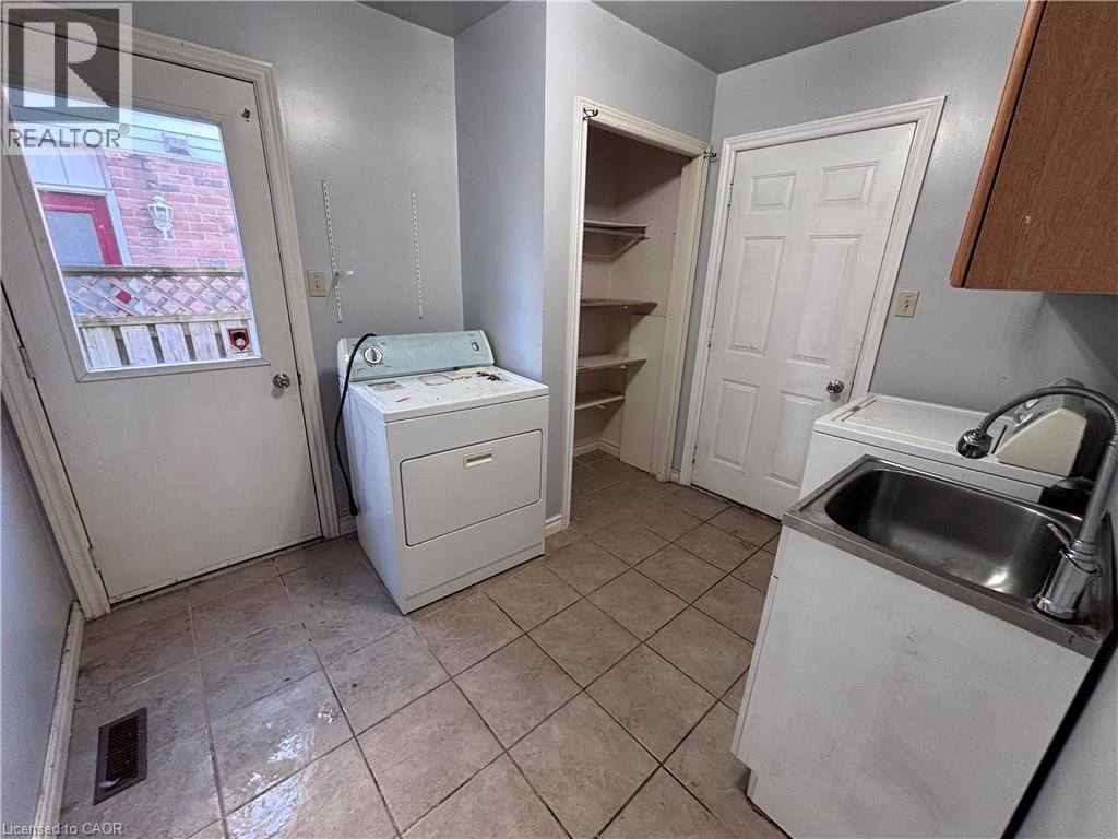 15 Strada Boulevard Property Photo 14