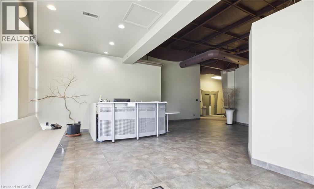 555 Barton Street Property Photo 2