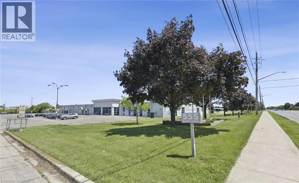 555 Barton Street Property Photo 15