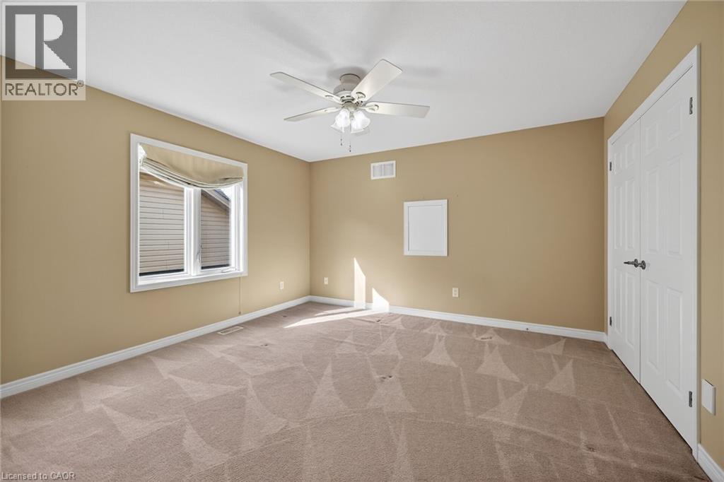 76 Abbotsford Trail Property Photo 25
