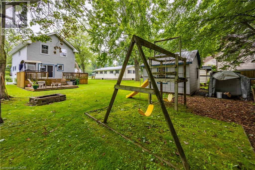 306 Cedar Drive Property Photo 5
