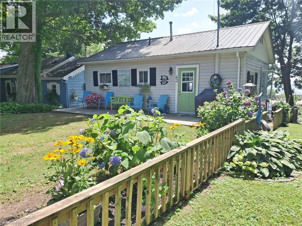 43 Bucks Park Property Photo 6