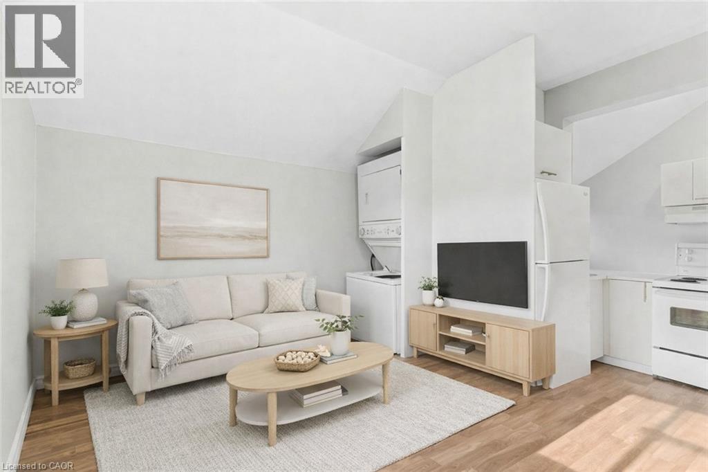 2 Windsor Street Unit# 2 Property Photo 2