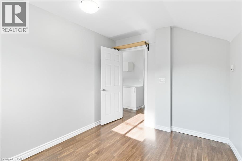 2 Windsor Street Unit# 2 Property Photo 7