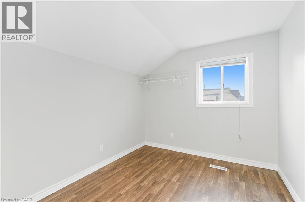 2 Windsor Street Unit# 2 Property Photo 11