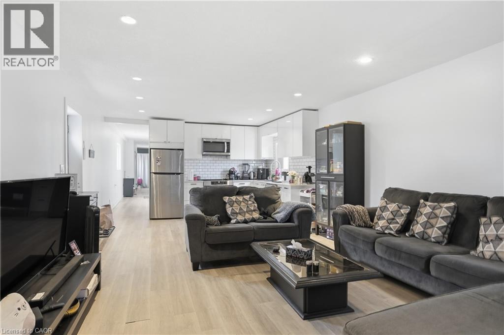 82 Queen Street N Unit# 1 Property Photo 1