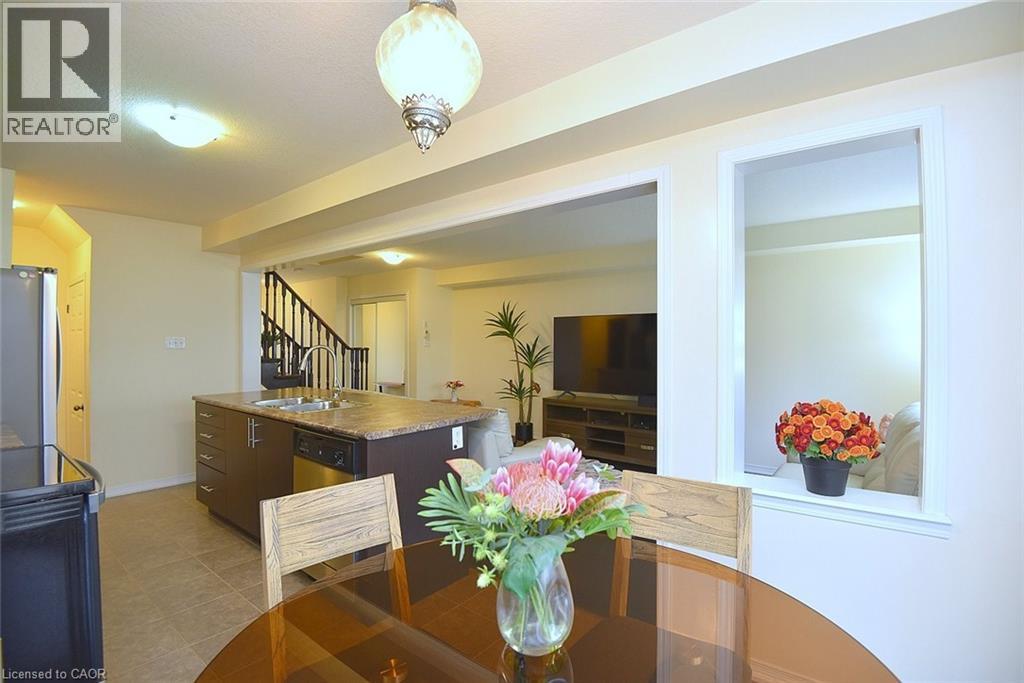 9 Lynch Crescent Property Photo 12