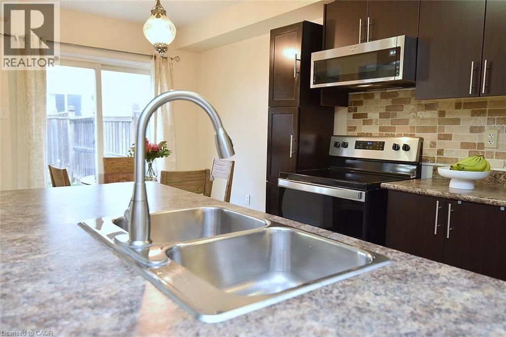 9 Lynch Crescent Property Photo 14