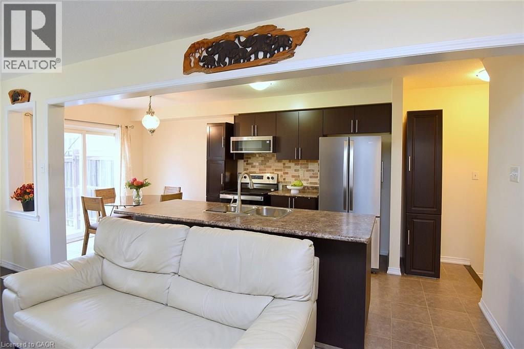 9 Lynch Crescent Property Photo 15