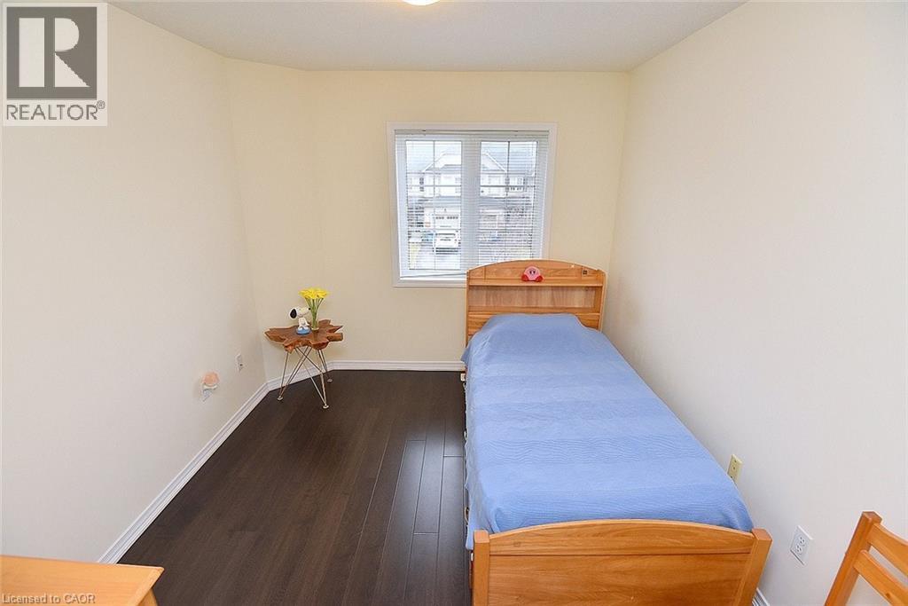 9 Lynch Crescent Property Photo 28