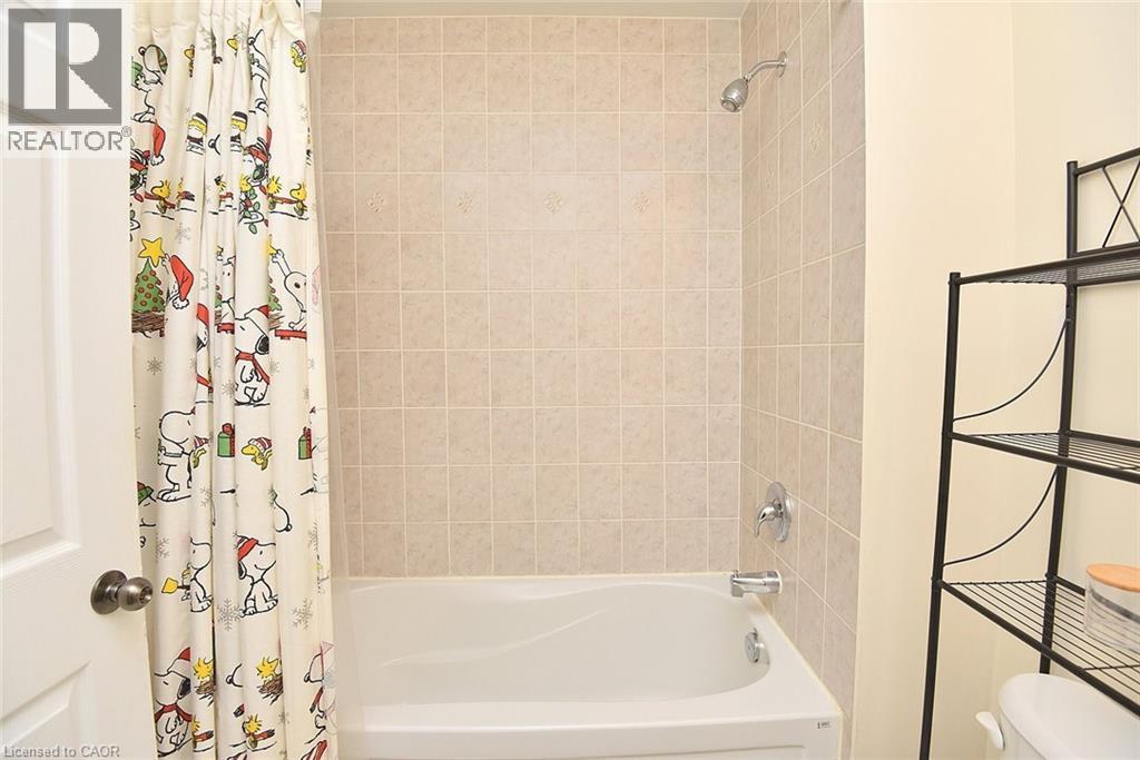 9 Lynch Crescent Property Photo 29