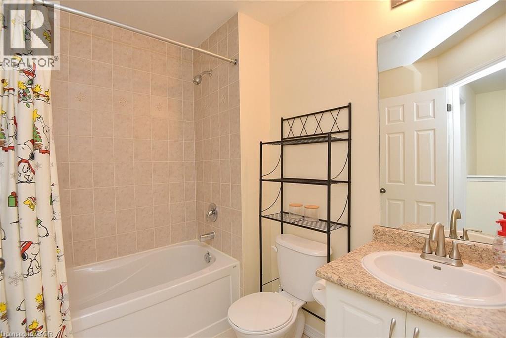 9 Lynch Crescent Property Photo 30