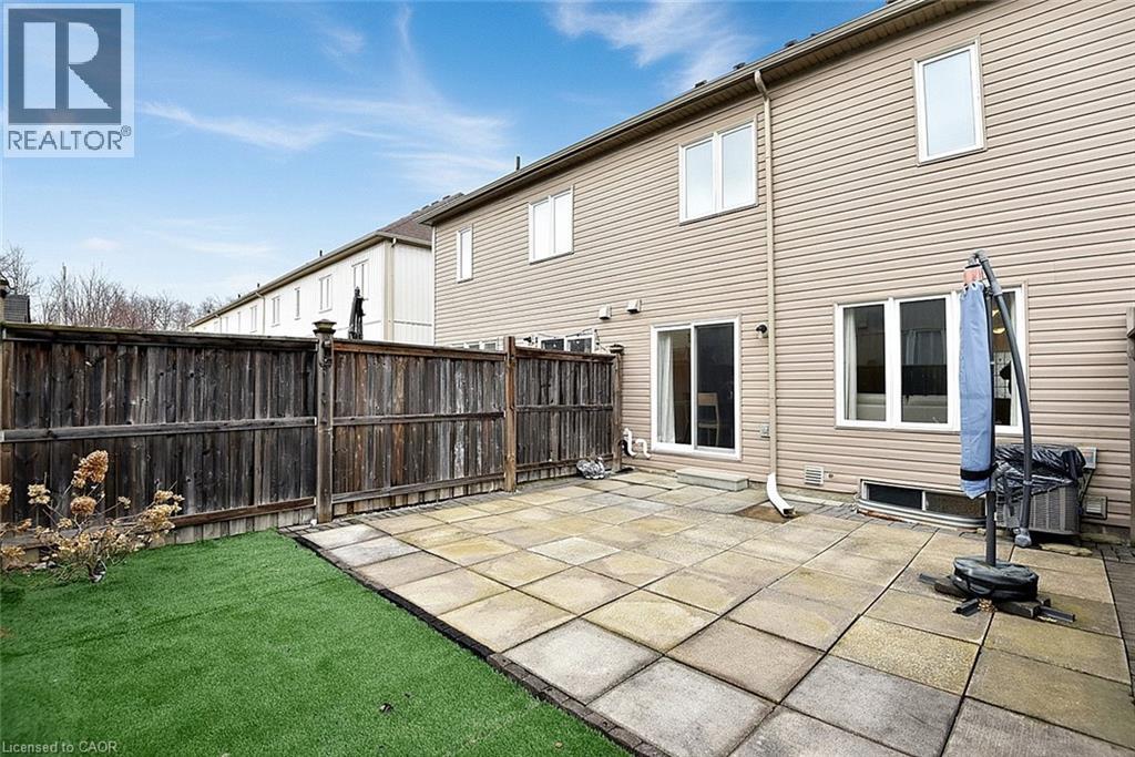 9 Lynch Crescent Property Photo 34