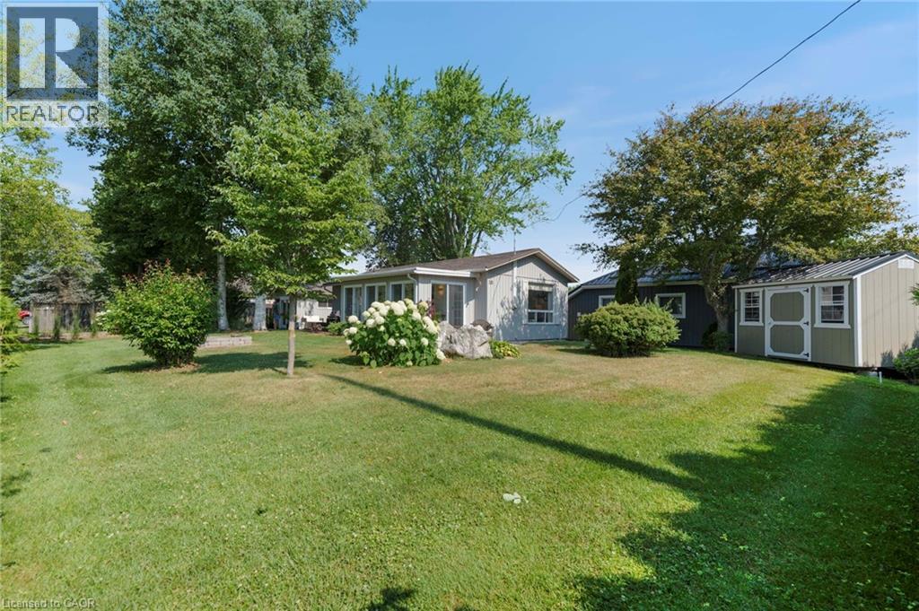 181 Cedar Drive Property Photo 4