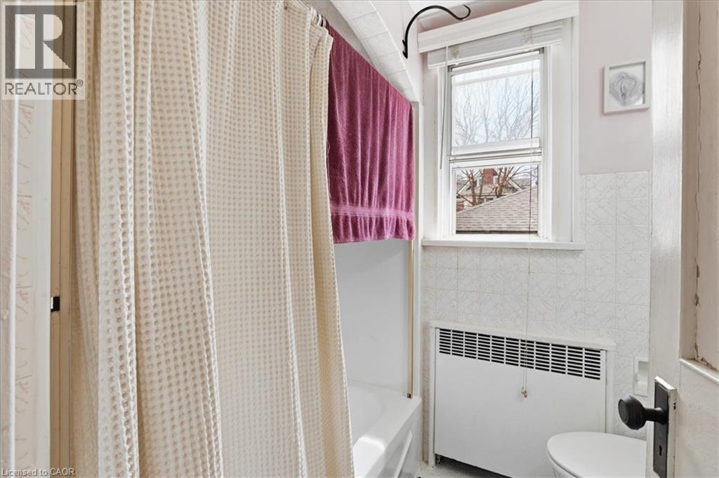 31 Bingeman Street Property Photo 16