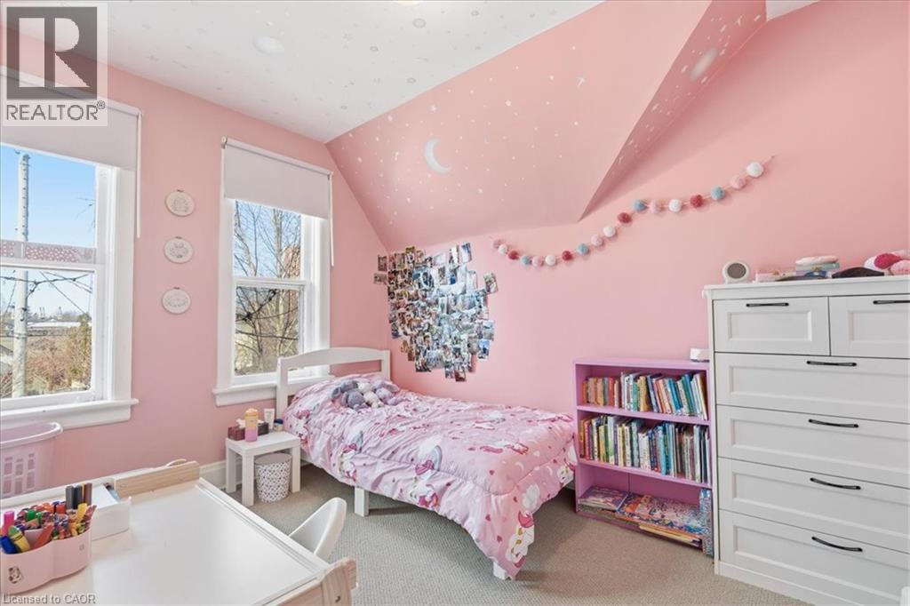 31 Bingeman Street Property Photo 31