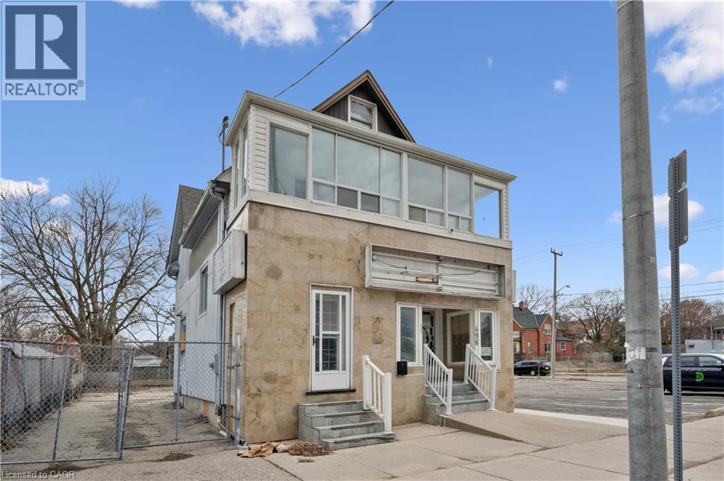 496 E King Street E Property Photo 3