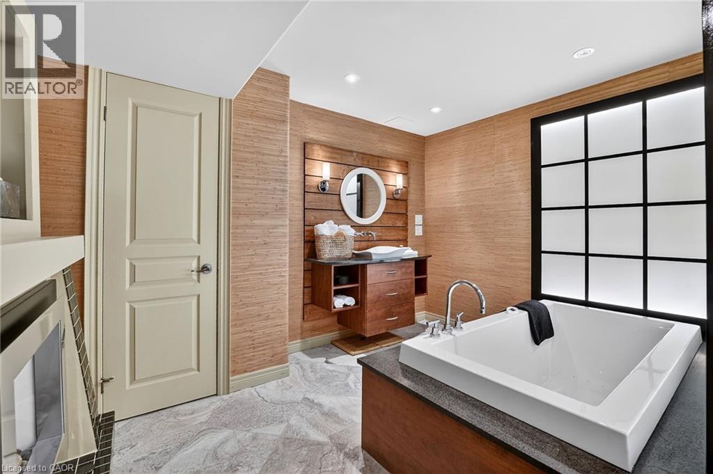 35 Scullers Way Unit# 2 Property Photo 37