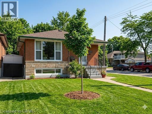 1224 DUNSMURE Road