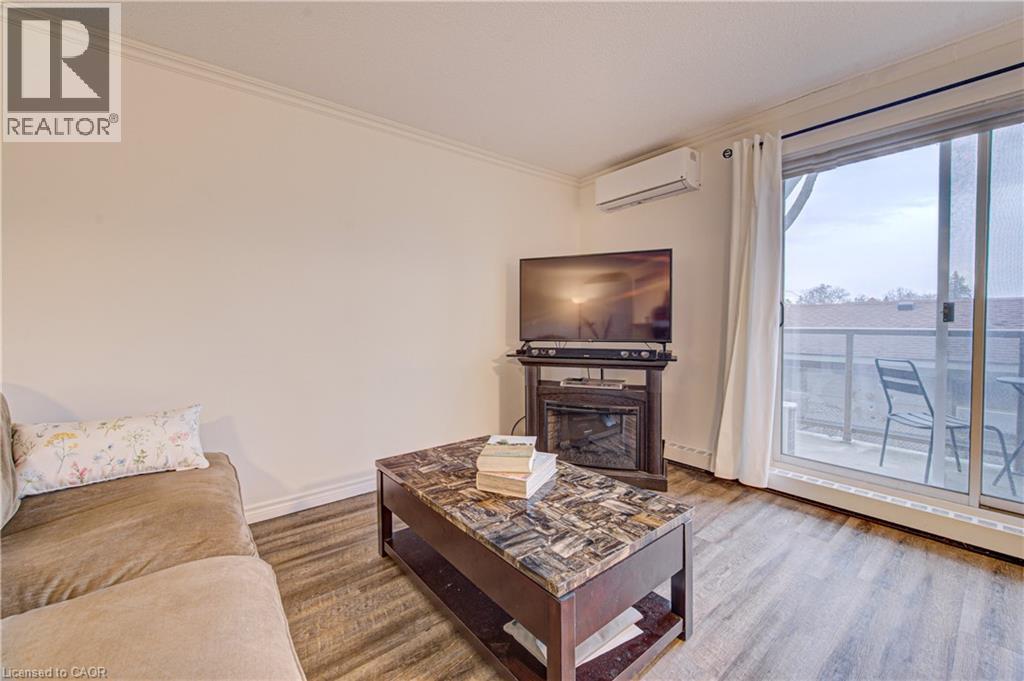 793 Colborne Street Unit# 202 Property Photo 7