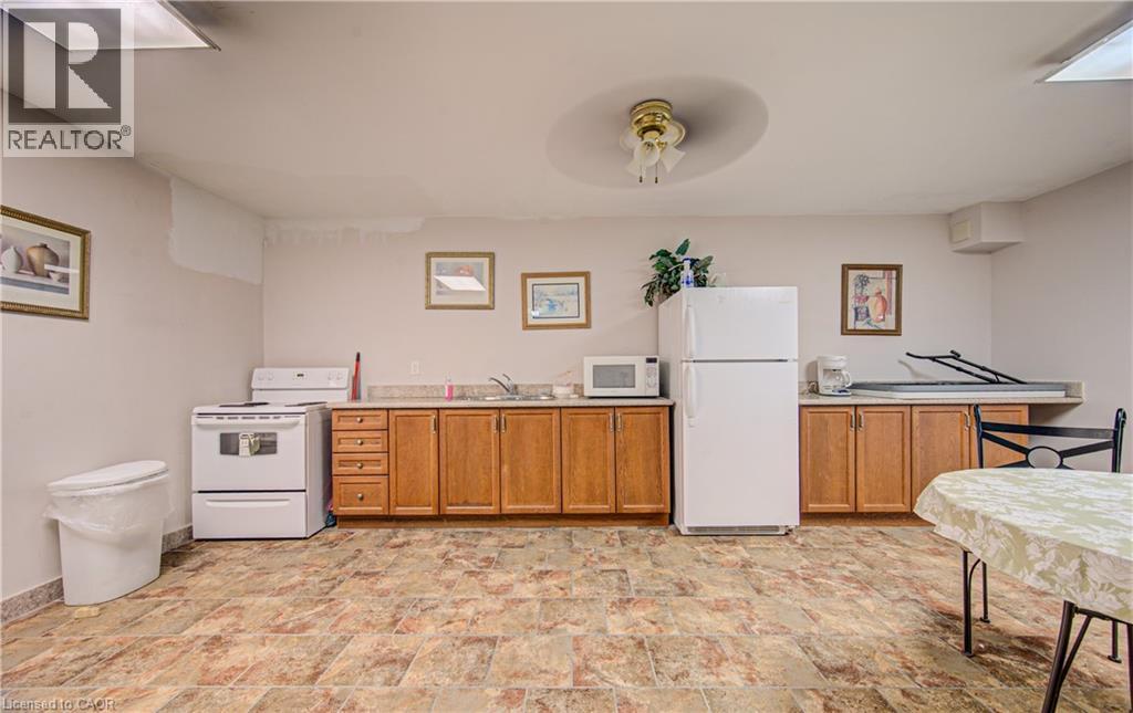 793 Colborne Street Unit# 202 Property Photo 25