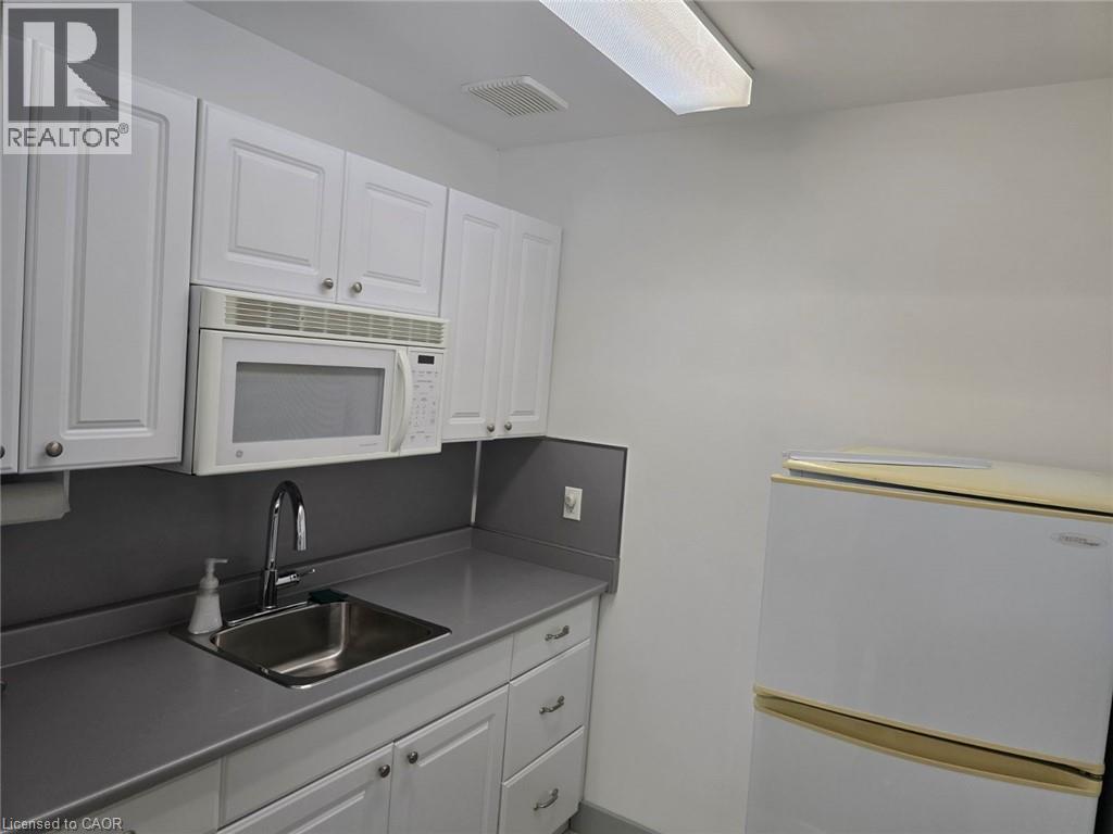 145 Lancing Drive Property Photo 7