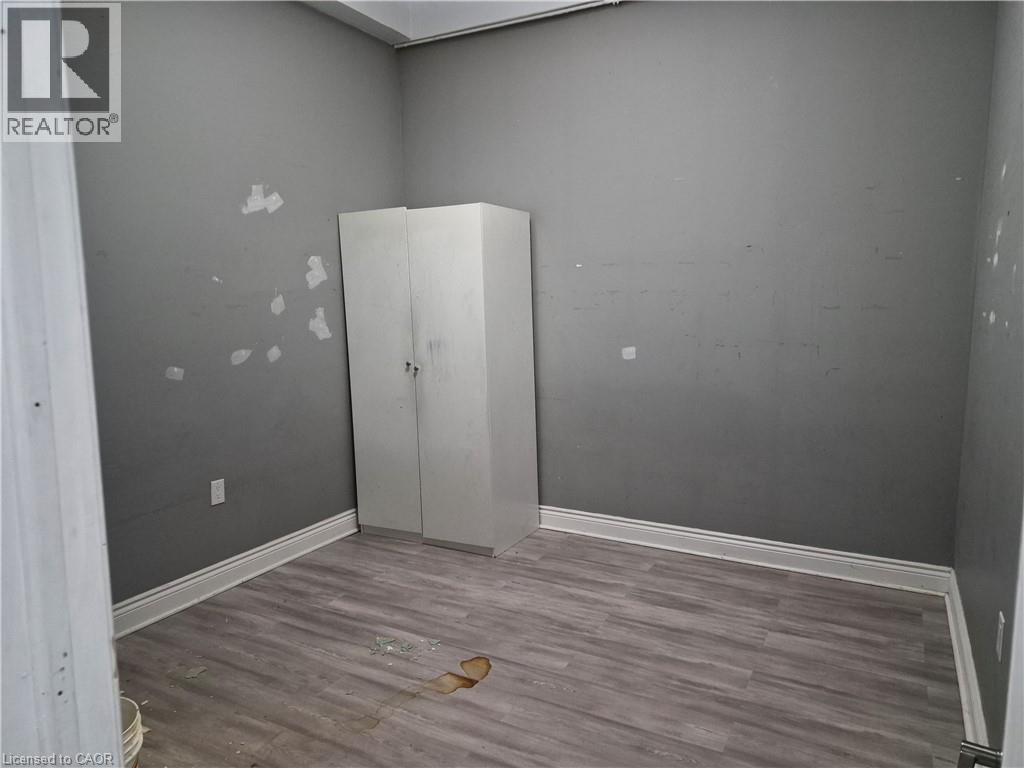 624 King Street E Unit# 101 Property Photo 8