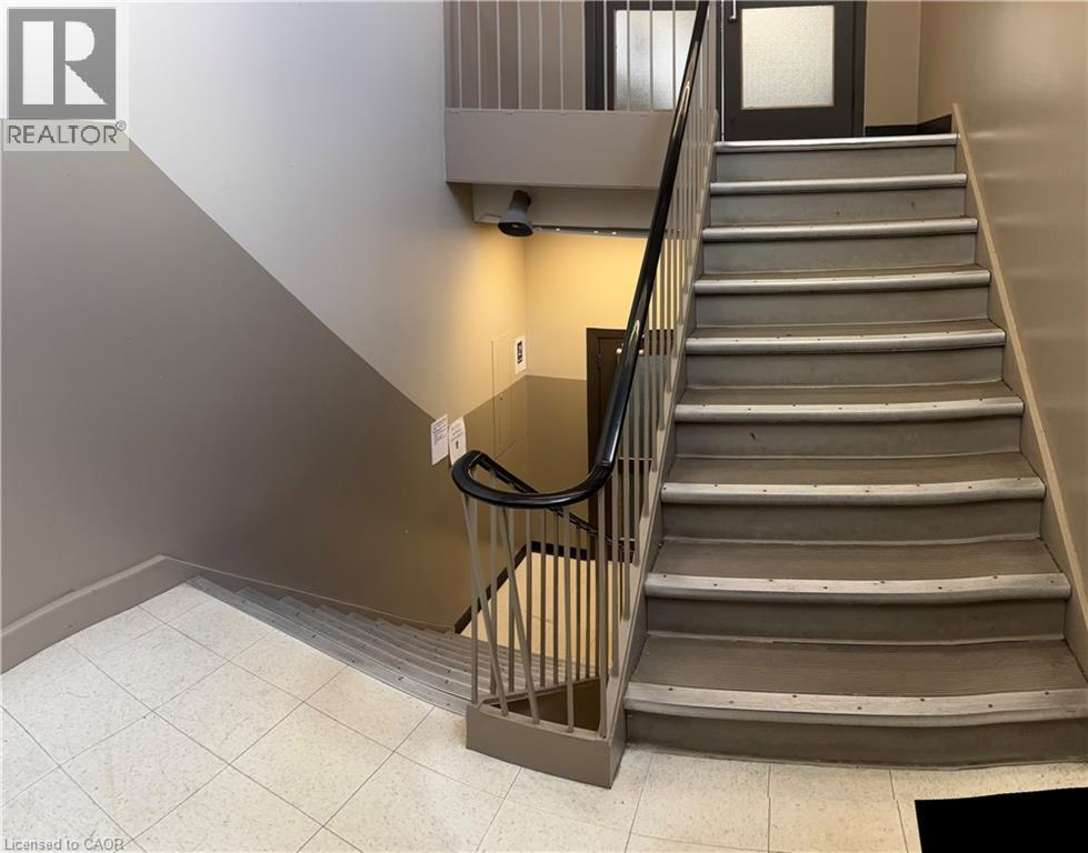 72 Brant Avenue Unit# 404 Property Photo 20