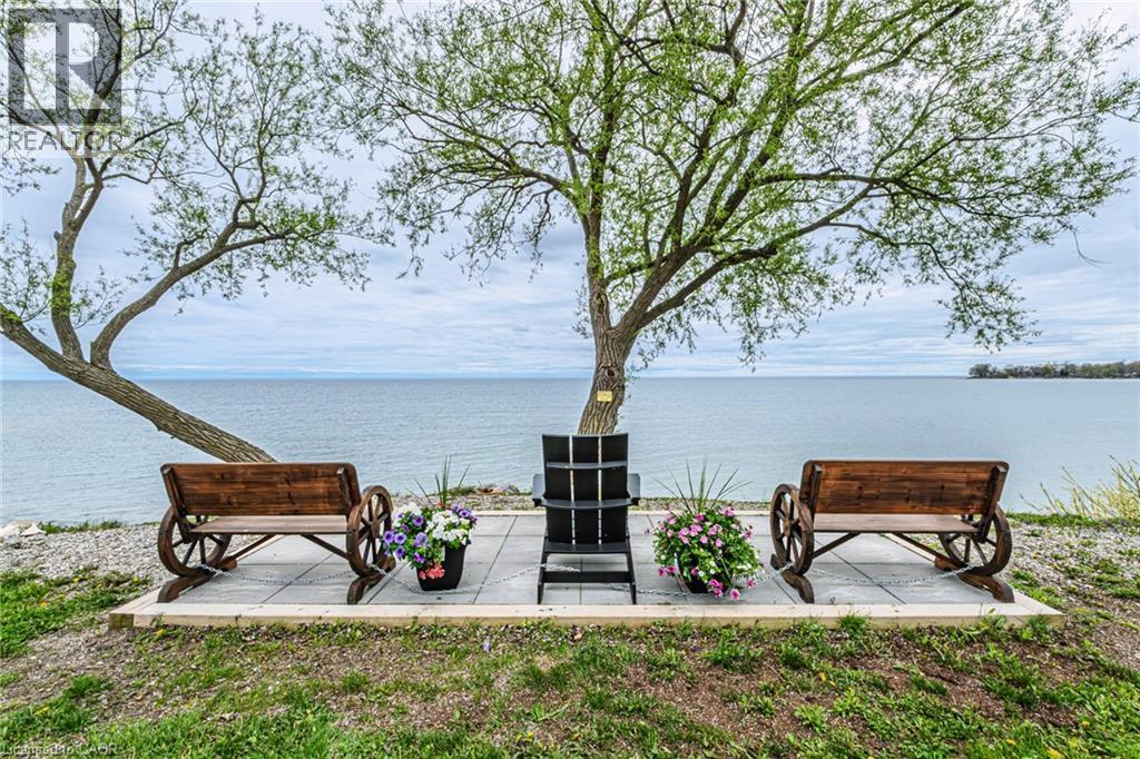 1231 Lakeshore Road Property Photo 4