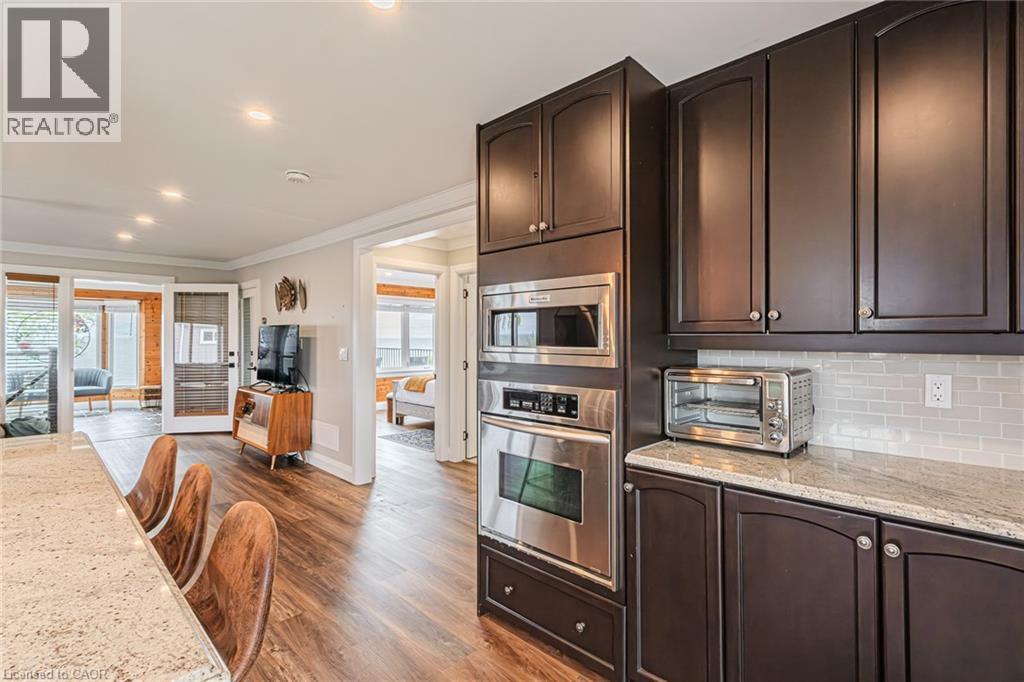 1231 Lakeshore Road Property Photo 19