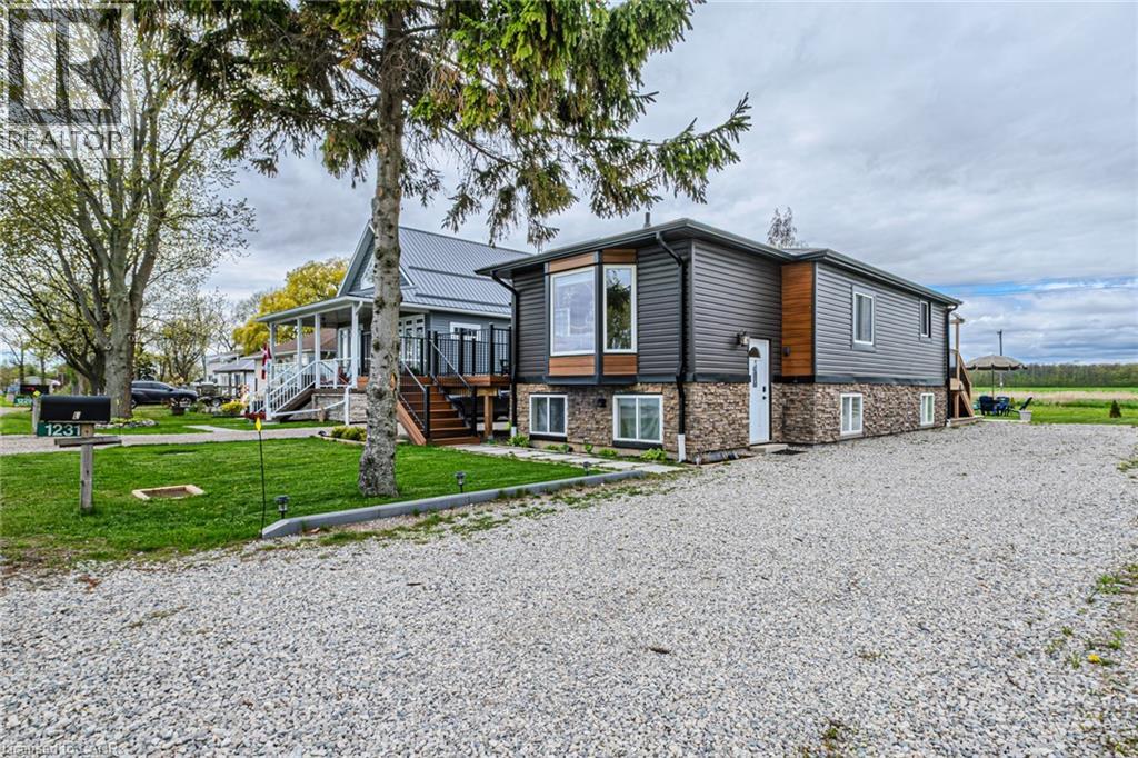 1231 Lakeshore Road Property Photo 42