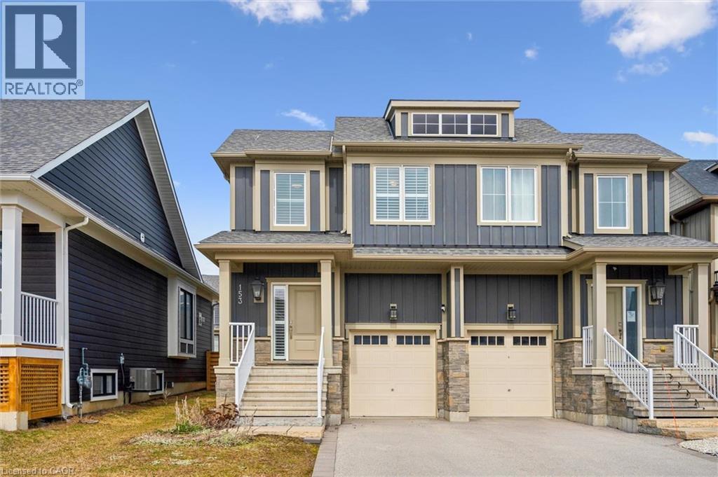 153 YELLOW BIRCH Crescent Property Photo 1