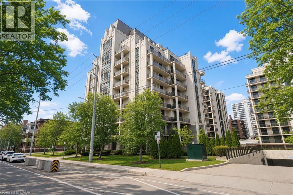 90 Charlton Avenue W Unit# Ph1 Property Photo 1