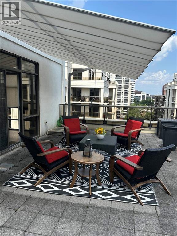 90 Charlton Avenue W Unit# Ph1 Property Photo 33
