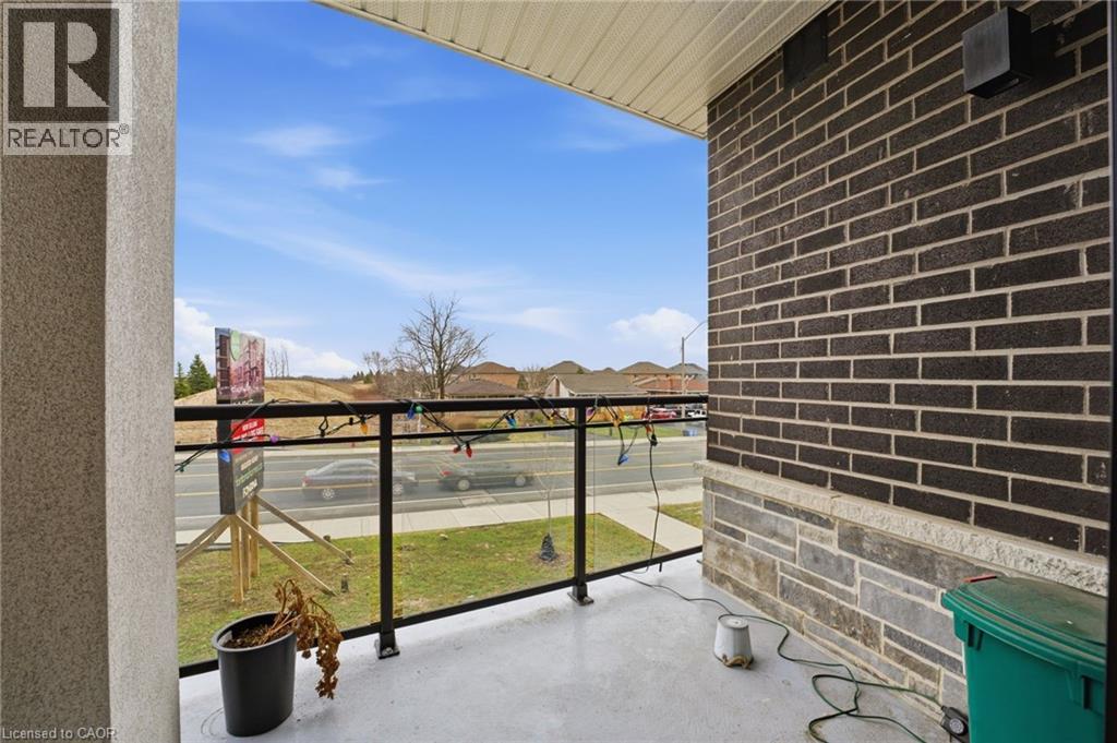 120 Springvalley Crescent Unit# 203 Property Photo 15