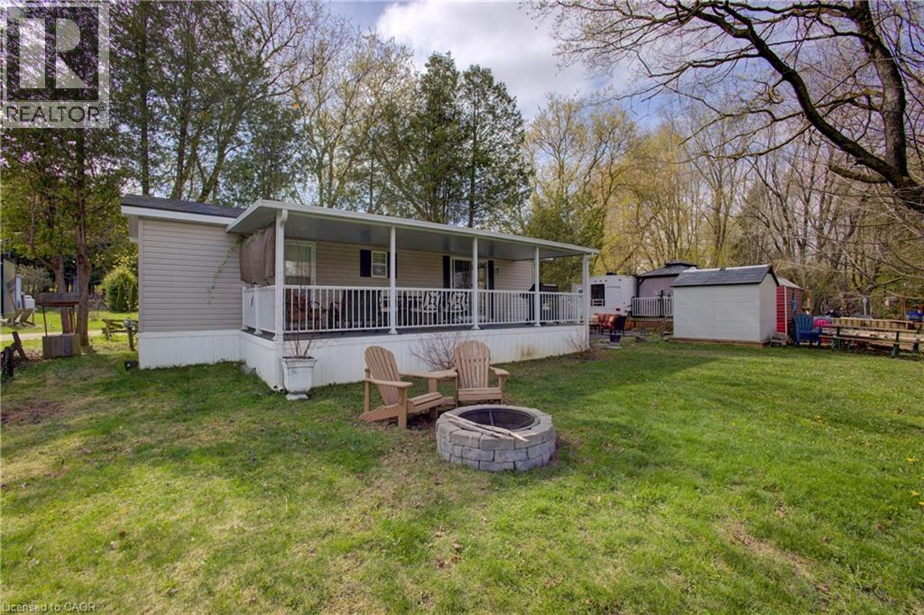 7489 Sideroad 5 E Property Photo 2