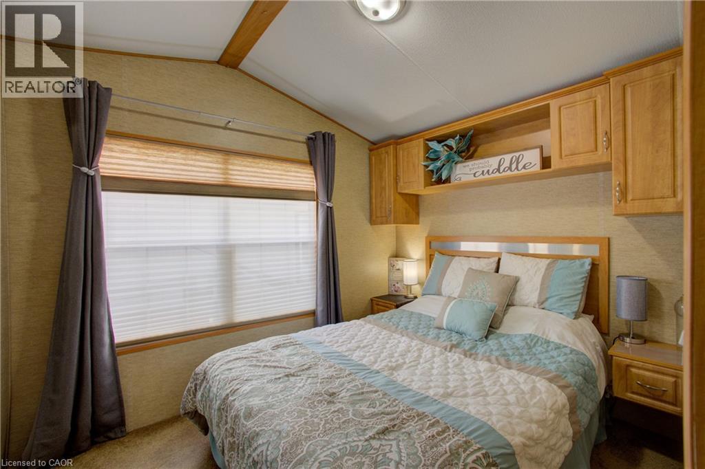 7489 Sideroad 5 E Property Photo 24