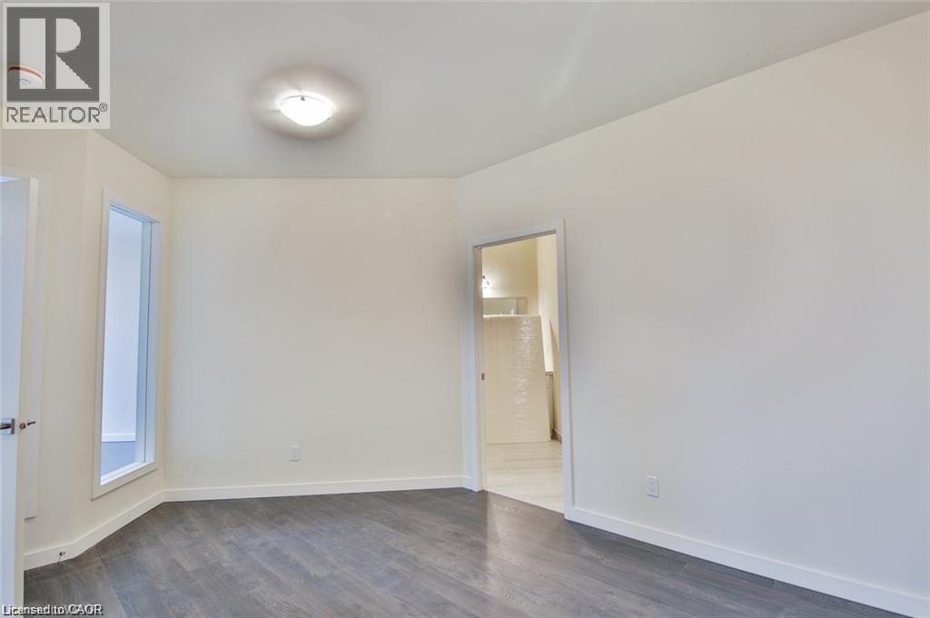690 King Street W Unit# 522 Property Photo 11