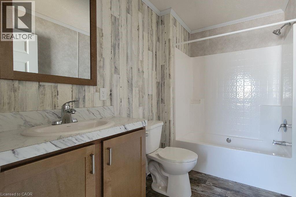 77 Park Lane Property Photo 16