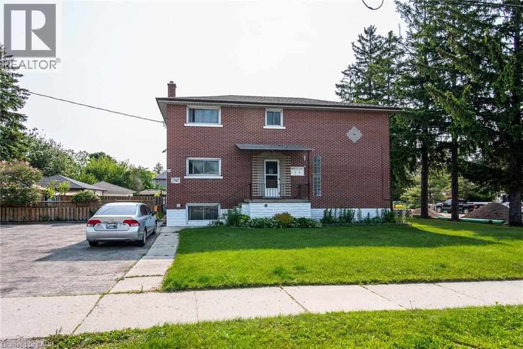 129 River Road E Property Photo 2