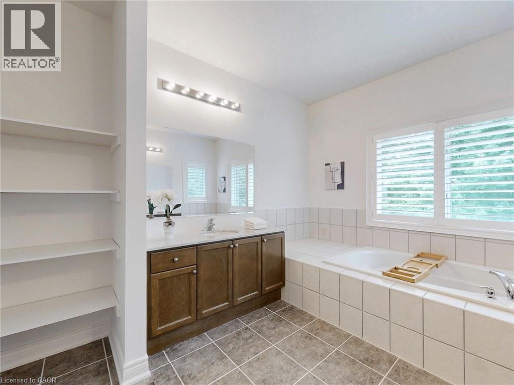 2238 Lyndhurst Drive Property Photo 31