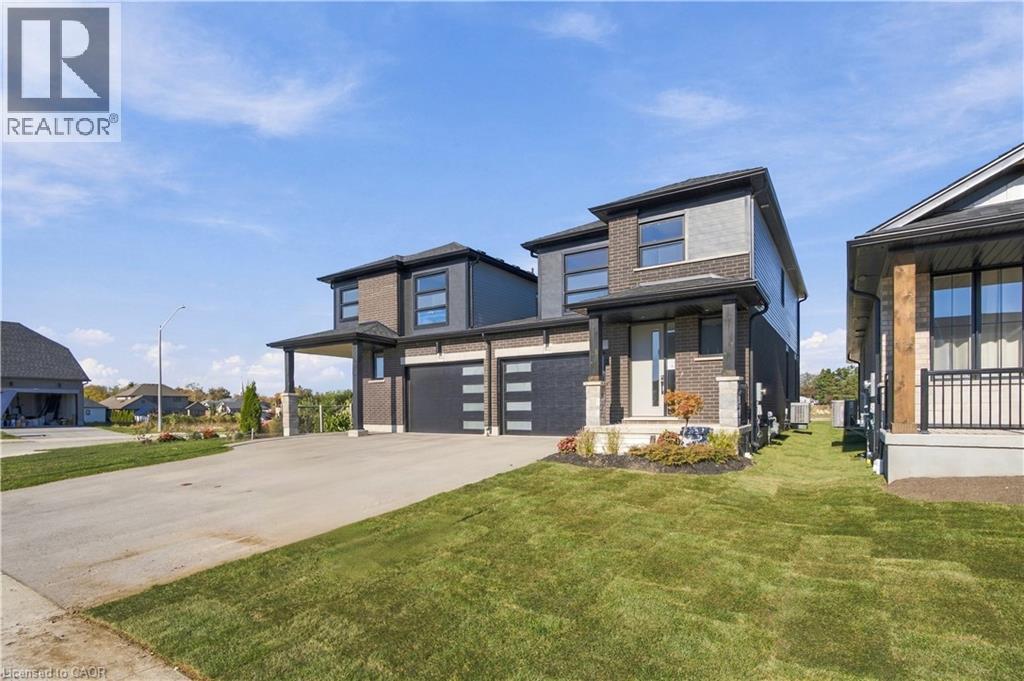 102 Thackeray Way Property Photo 42