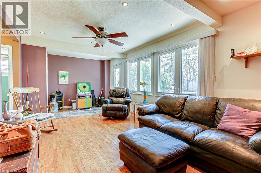 88 Woodstock Avenue Property Photo 25